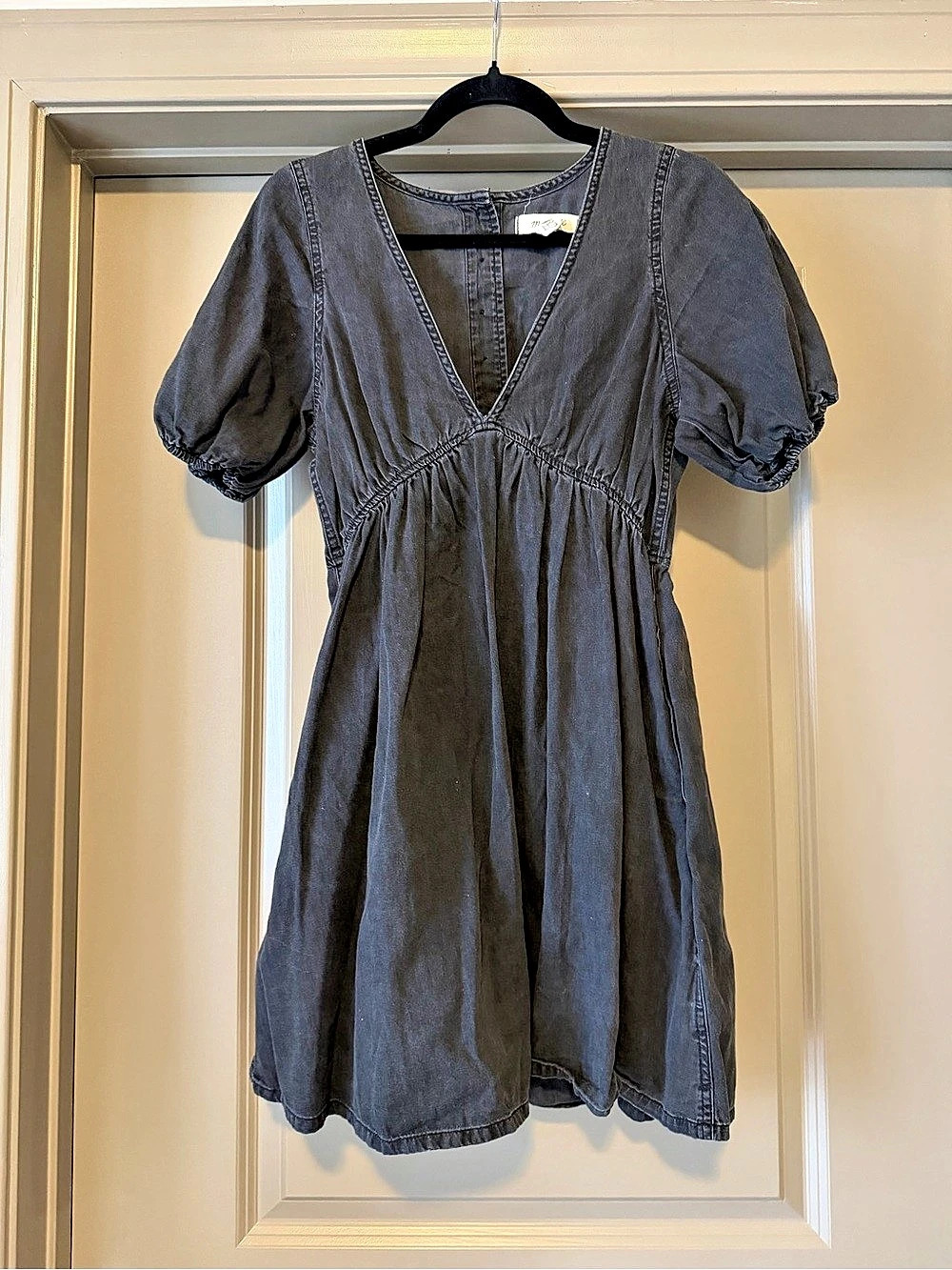 Madewell The Denim Annamarie Mini Dress in Lunar Wash Lunar Wash Gray Size 6